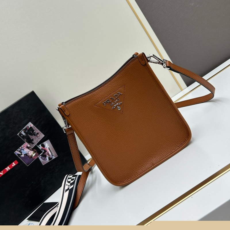 Pra*a satchel bags